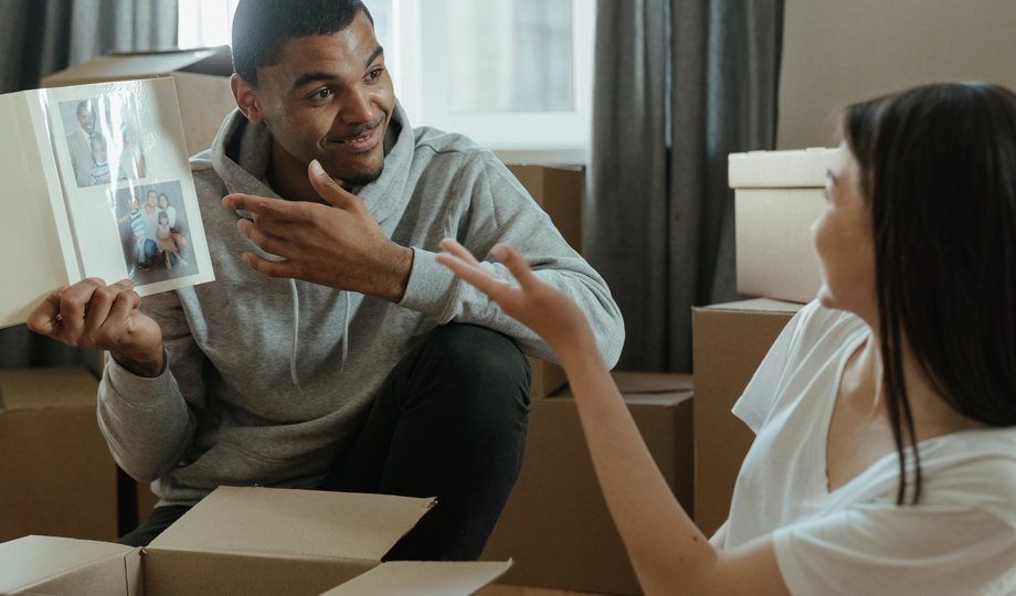 UNIVERSE EXPRESS LLC